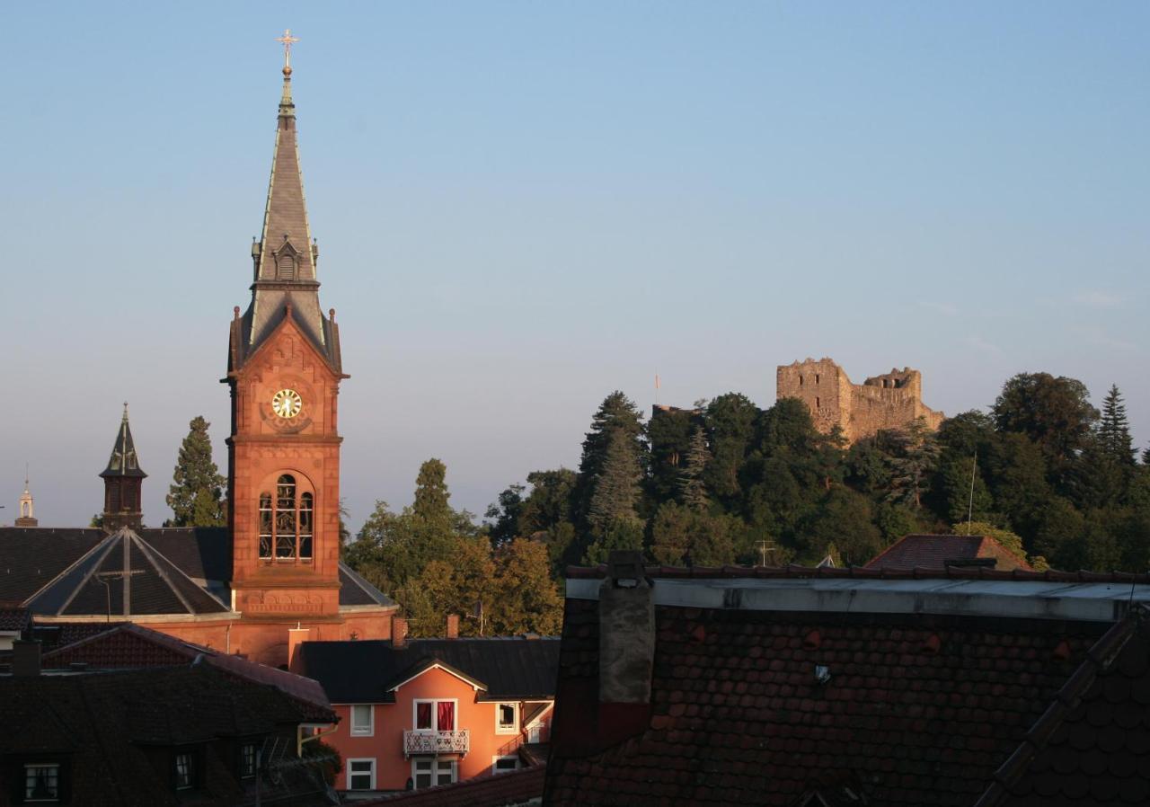 Hotel Yoga Jasmin Ehemals Hotel Eberhardt-Burghardt Badenweiler Dış mekan fotoğraf